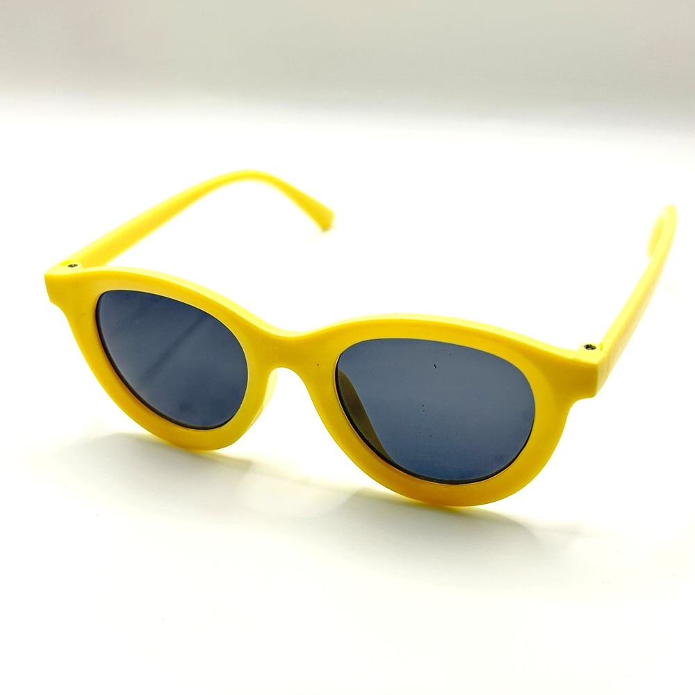 Kids Sunglasses OS Yellow Retro Round Shades Summer Beach Travel Vacation Gear